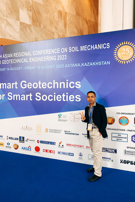 Ari Surya Abdi of Department of Civil and Construction Engineering NTUST@17th Asian Regional Conference on Soil Mechanics and Geotechnical Engineering