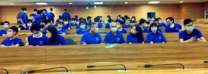 1110319工程學士班系友回娘家合照圖片